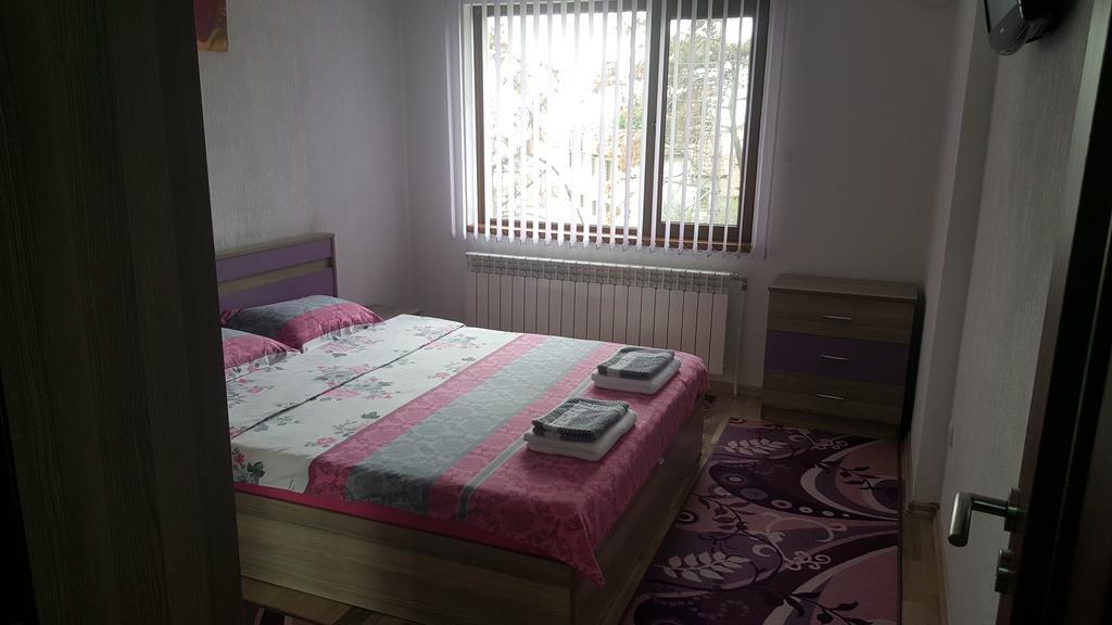 Д И В 1 - D & V 1 Apartment Sandanski Exterior foto